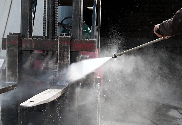 Best Driveway Pressure Washing  in Hasley Nyon, CA
